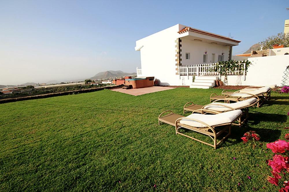 Villa Albe, Jacuzzi Con Vistas Al Mar Arona  Exterior foto