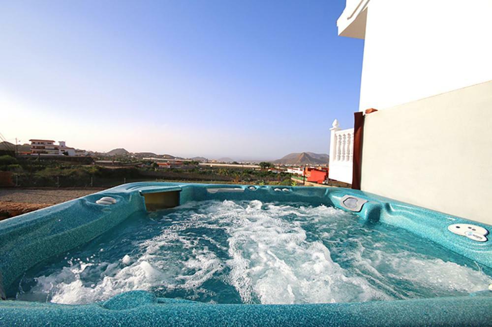Villa Albe, Jacuzzi Con Vistas Al Mar Arona  Exterior foto